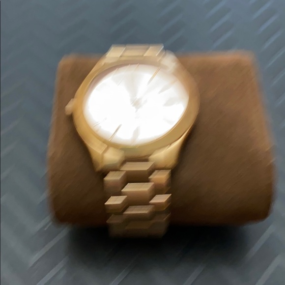 Men’s Michael Kors Watch - Picture 5 of 9